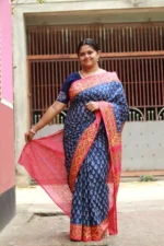 Noborongo Shari – নীল-লালের ক্লাসিক শিল্পবুনন - Image 3