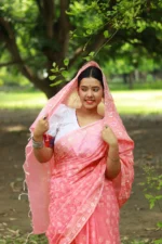 সেমি মসলিন শাড়ি – হালকা গোলাপিতে হাতের ছোঁয়ায় নরম রূপ - Image 5