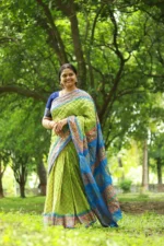 Meghrong Block Shari – সবুজ নকশায় নীল পল্লুর ছোঁয়া