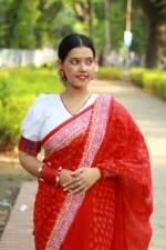 Ranga Alpona – উজ্জ্বল লাল ব্লক প্রিন্টেড কটন শাড়ি