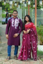 Maroon Blossom Semi-Muslin Shari – দাম্পত্য ছন্দে হাতে আঁকা সৌন্দর্য - Image 3