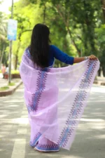 Anuragi Half-Silk – গোলাপি বেসে নীল-বেগুনি ব্লকে মিষ্টি মনভোলানো সাজ - Image 3